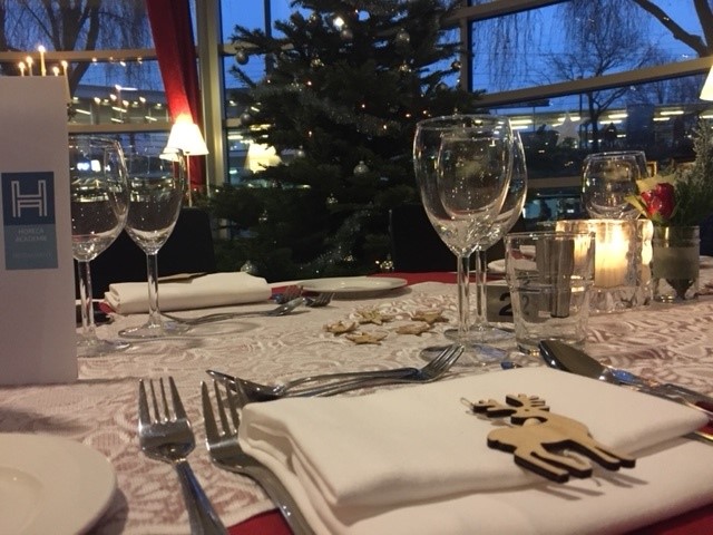 Nog maar een paar plekken vrij voor het try-out kerstdiner in Den Haag!
